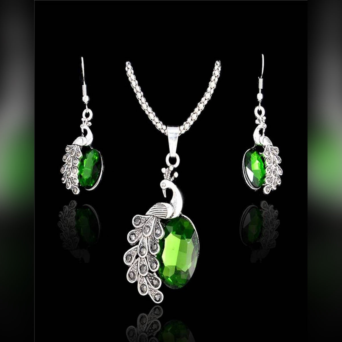 Trendy Jewelry Set With Glass Green Rhinestone-FREE Gift Box – Accessories Online in Pakistan | Hanaya