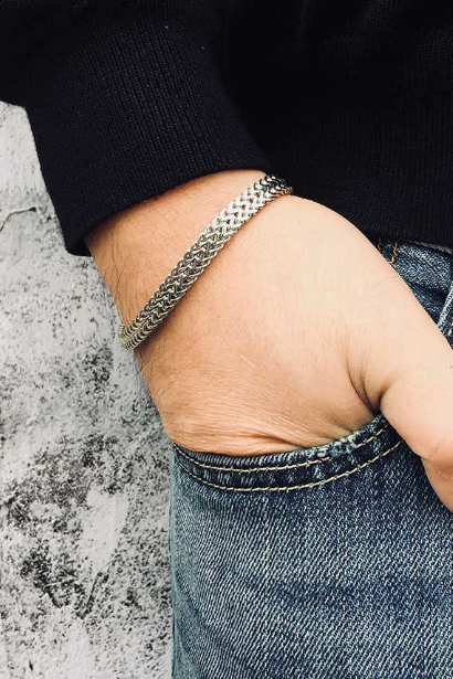 Stainless Steel SS Premium Bracelet Stylish Wristband for Men, Couples Jewelry Gift Best Stylish – Image 3 of 5