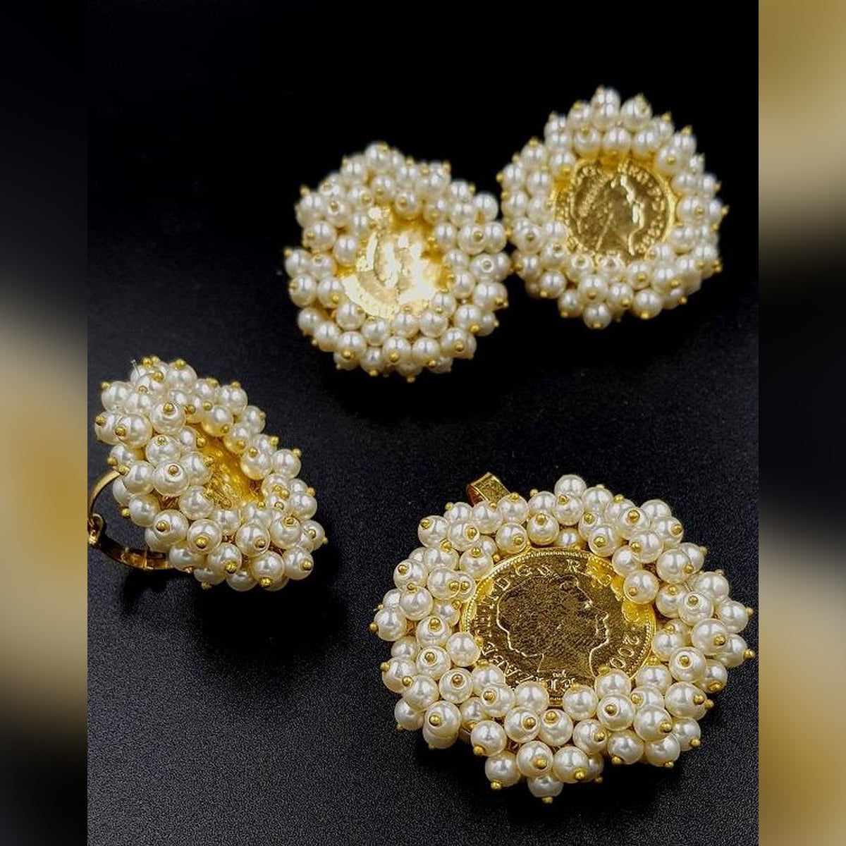 High Class Royal Pearls Coin Pound Shaped Trendy Jewelry Set – Accessories Online in Pakistan | Hanaya