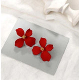 Trendy Flower Stud Earrings Female Statement Earrings for Girls – View 4 – Accessories | Hanaya Pakistan
