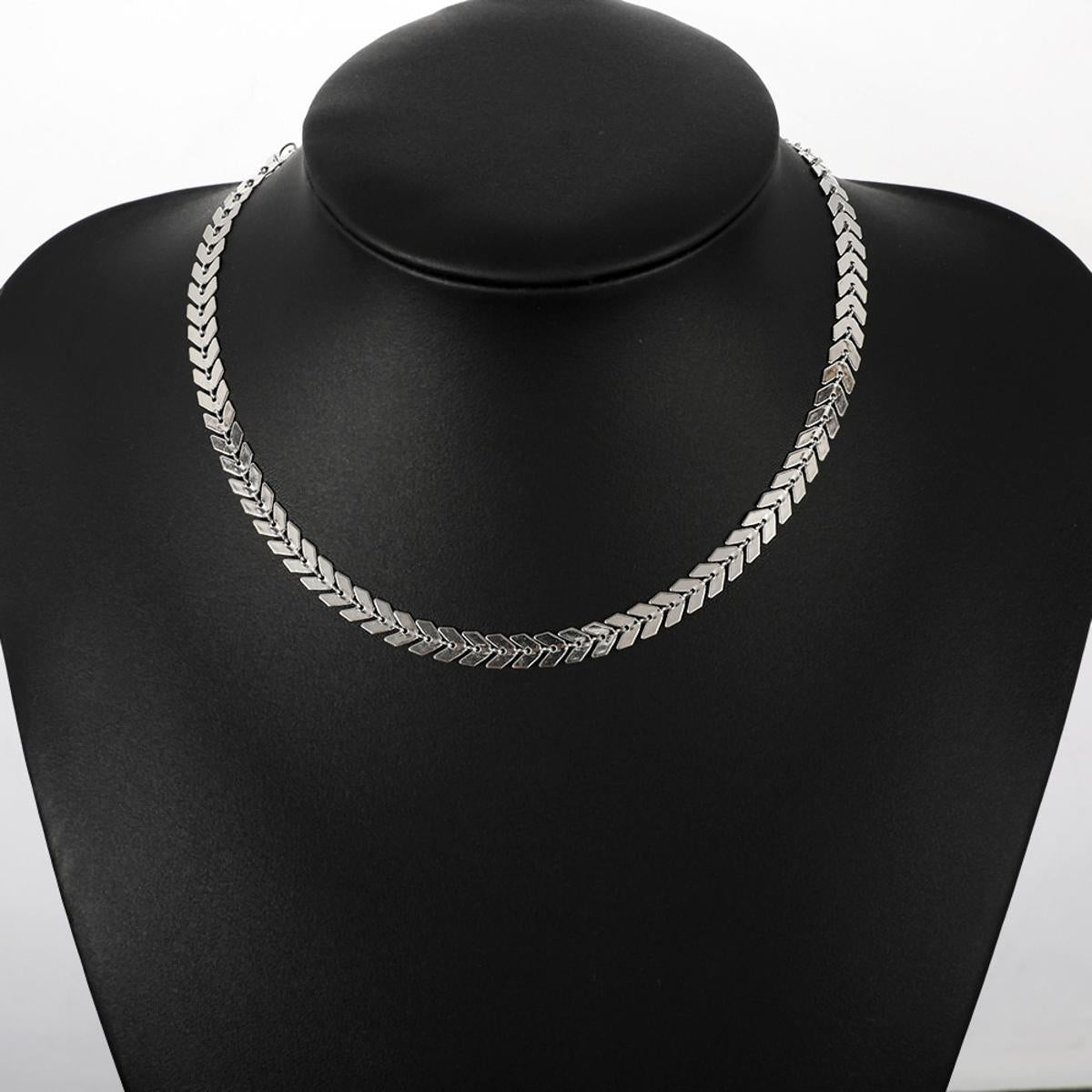 Trendy Elegant Royal Necklace For Girls