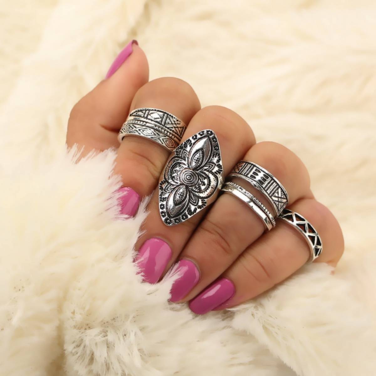 Fashion Rough Vintage Trendy 8 Pieces Jewelry Classy Ring Set For Women – Accessories Online in Pakistan | Hanaya