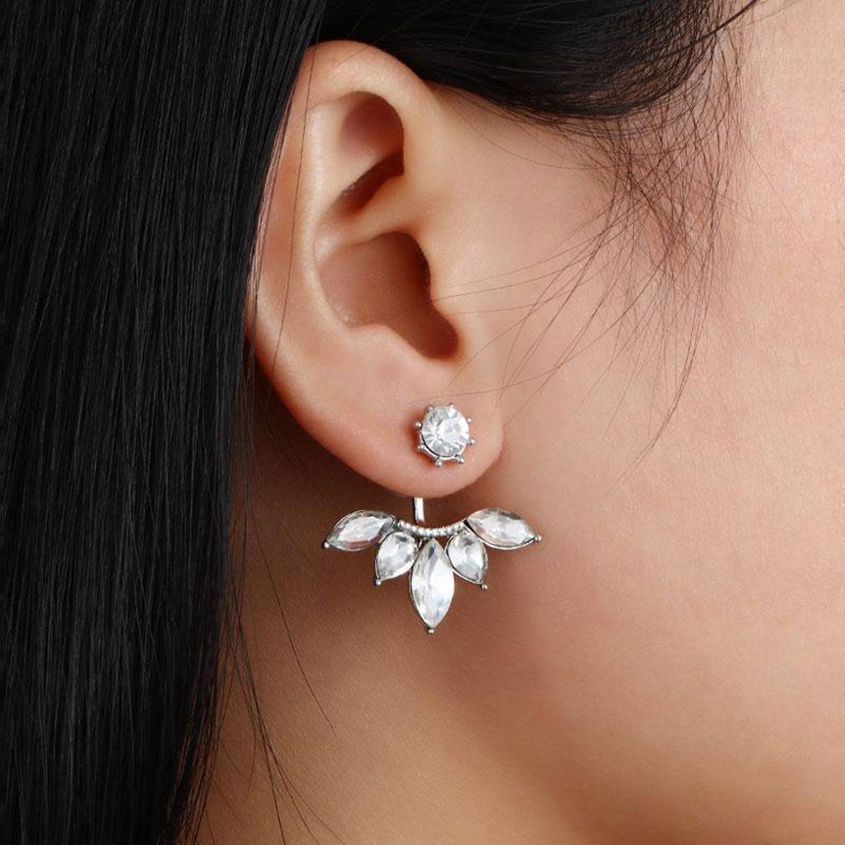 Trendy Jewelry Zircon daisies up and down under the ear hanging earrings – Close Up – Accessories | Hanaya Pakistan