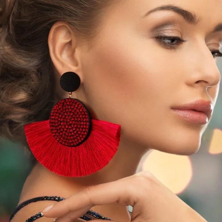Pack of 6 Trendy Classy Elegant Earrings – Close Up – Earrings | Hanaya Pakistan