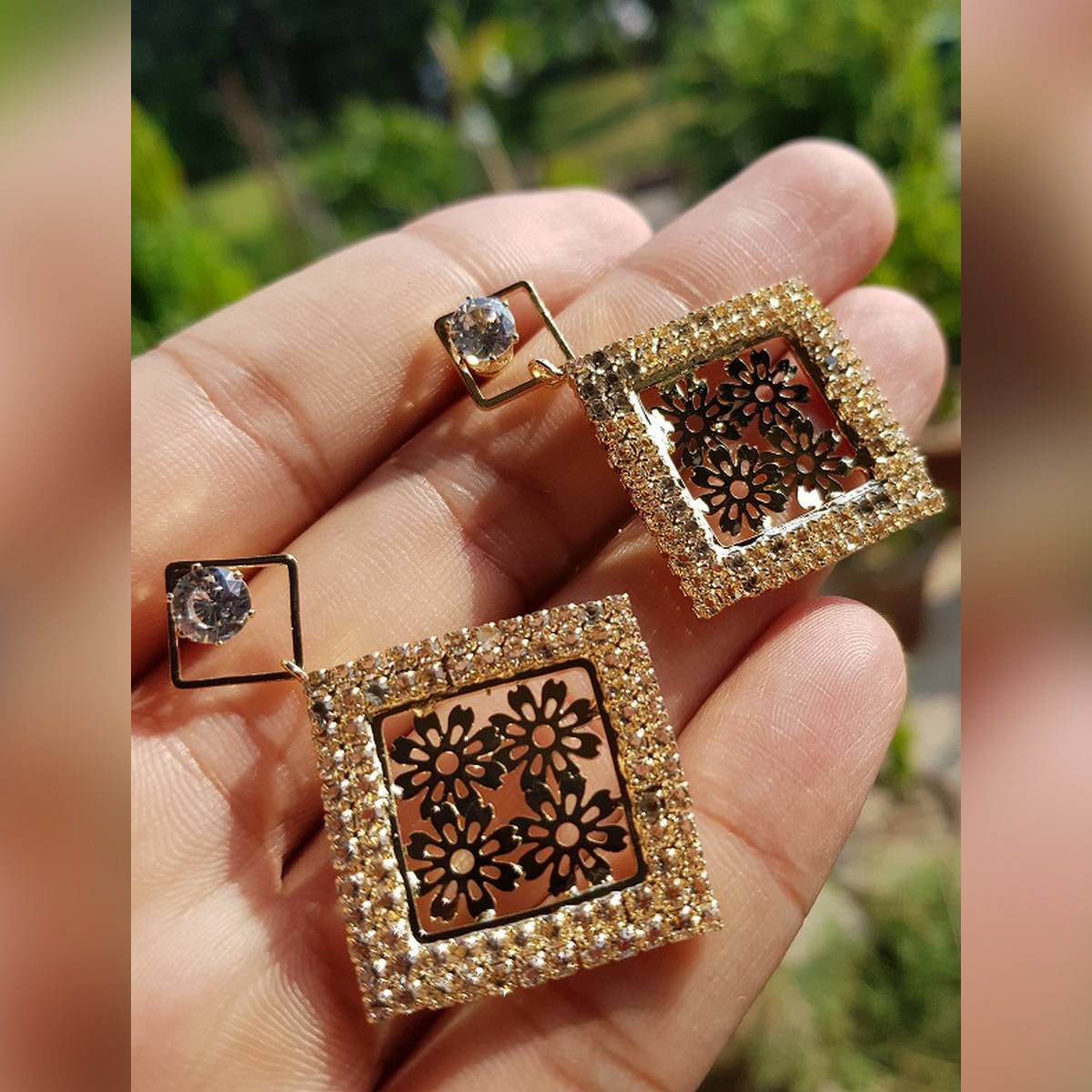 High Quality Cubic Zircon Flower in Square Party Wedding Classy Trendy Earring – Close Up – Earrings | Hanaya Pakistan