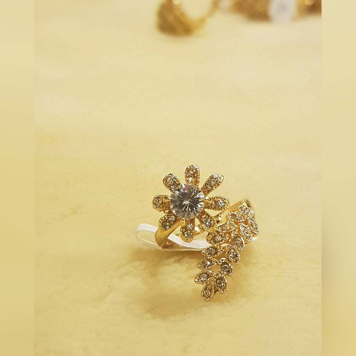 Classy Trendy Elegant Fashion Jewelry Ring For Her – Lifestyle – Buy Accessories Pakistan | Hanaya
