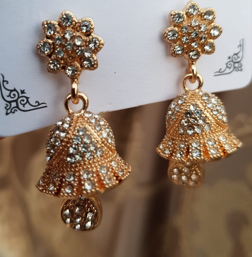 Trendy Crystal Elegant Unique Fashionable Classy Earring – Close Up – Accessories | Hanaya Pakistan
