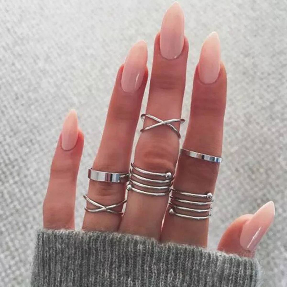 Fashion Trendy Jewelry 6 Pieces Classy Ring Set For Women – Accessories Online in Pakistan | Hanaya