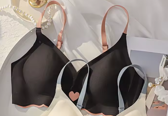 Ice Silk Seamless Sports Bra – Ultra-Thin Wireless Lifting Bra