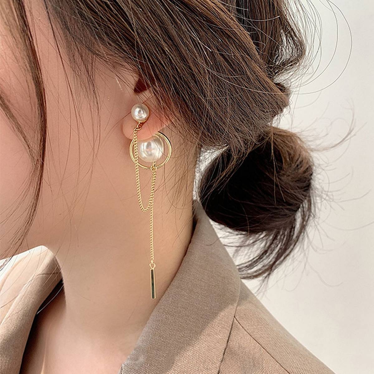 High Quality Chain Exaggerated Shinny Tassel Party Wedding Fashion Earring – Earrings Online in Pakistan | Hanaya