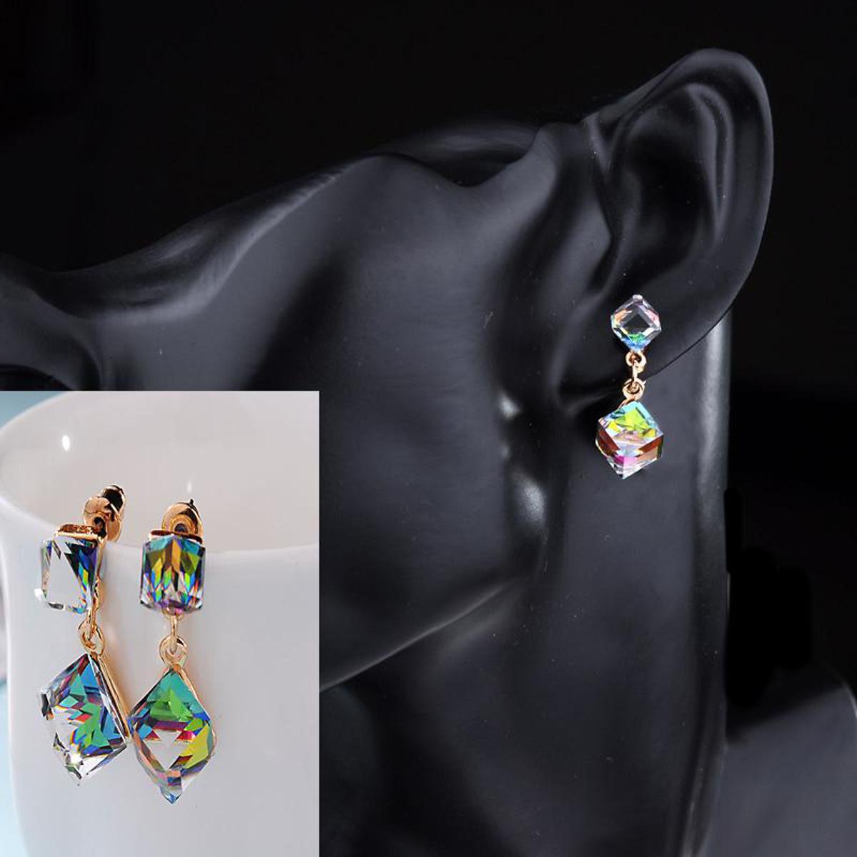 High Quality Long Tassel Exquisite Elegant Stylish Earring – Close Up – Earrings | Hanaya Pakistan