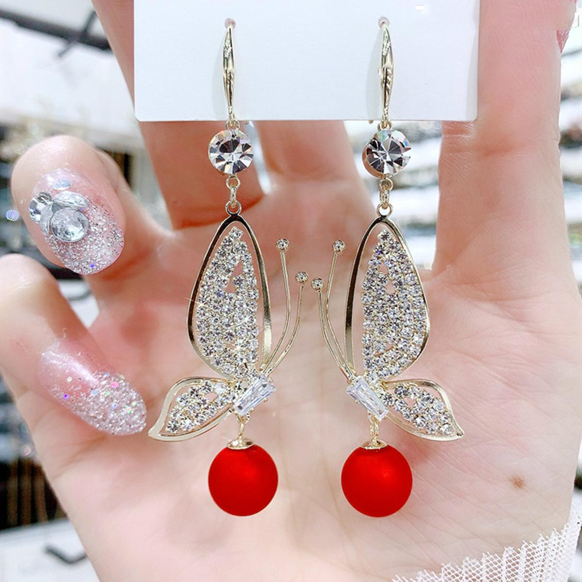 High Quality Butterfly Crystal Trendy Elegant Earring For Girls – Earrings Online in Pakistan | Hanaya