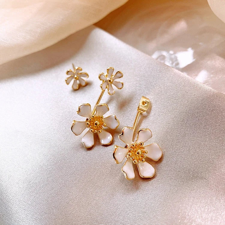 Trendy Small Flower Hanging Classy Royal Party Trendy Earring – Accessories Online in Pakistan | Hanaya