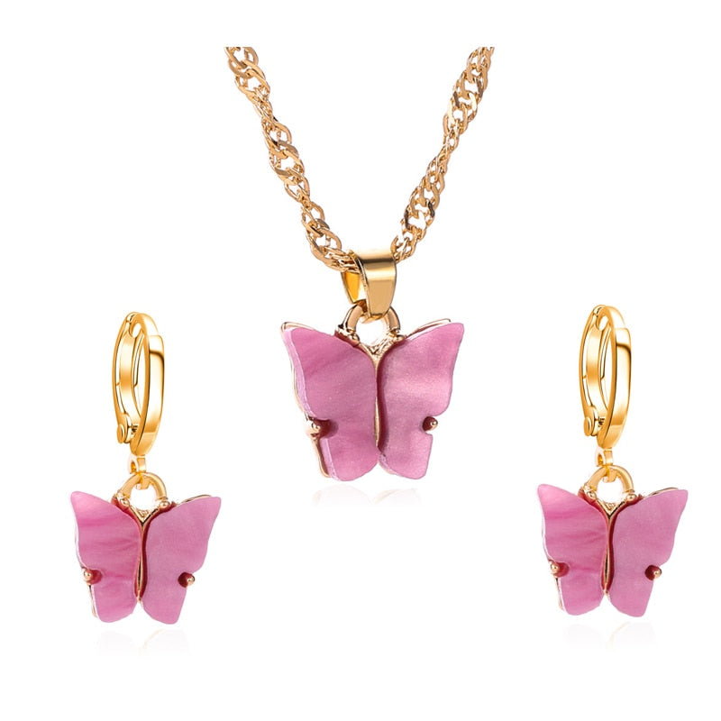 Trendy Classy Butterfly Design Crystal Crystal Earring & Necklace Jewelry Set – Close Up – Accessories | Hanaya Pakistan