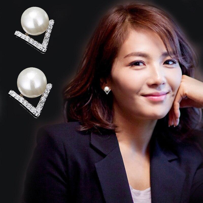 Trendy Pearl With Crystal Triangle Earring – Earrings Online in Pakistan | Hanaya