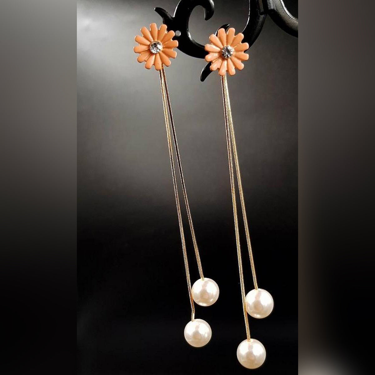 Royal Fashionable Peach Flower Style Elegant Drop Earring – Earrings Online in Pakistan | Hanaya