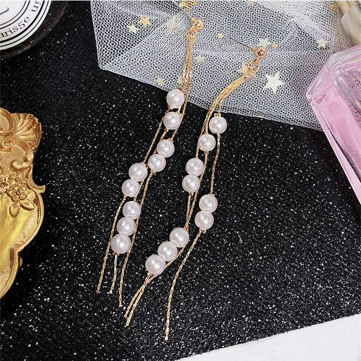 Trendy Tassel Chain Pearl Drop Earring – Earrings Online in Pakistan | Hanaya