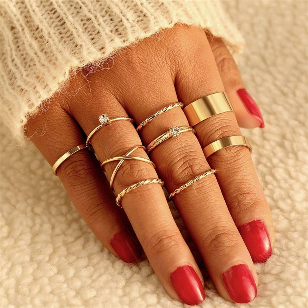 Trendy High Class 9 Pieces Ring Set For Girls – Accessories Online in Pakistan | Hanaya