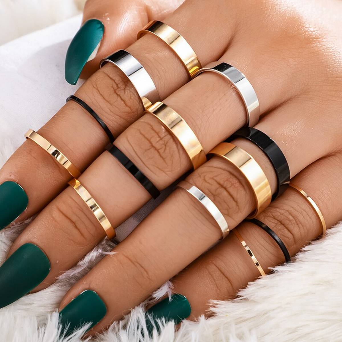 Trendy High Class 14 Elegant Rings For Women – Accessories Online in Pakistan | Hanaya