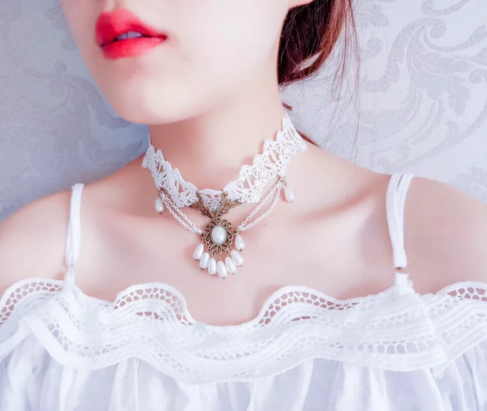 Trendy White Tassel Peal Queen Choker Classy Elegant Necklace – Lifestyle – Buy Accessories Pakistan | Hanaya