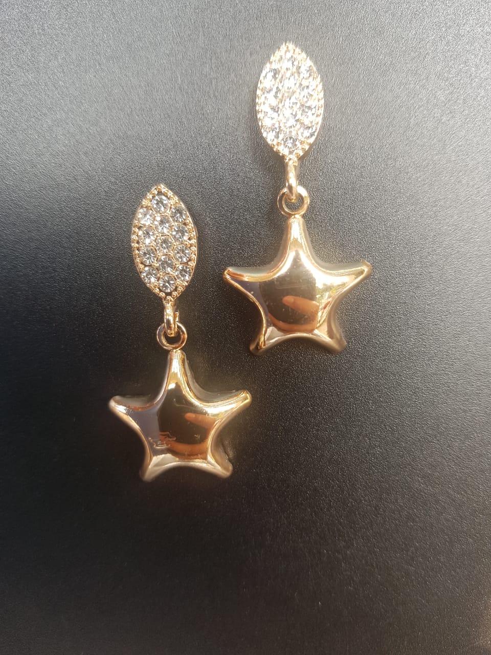 Shinny Classy Wedding Trendy Earrings for Women – Earrings Online in Pakistan | Hanaya