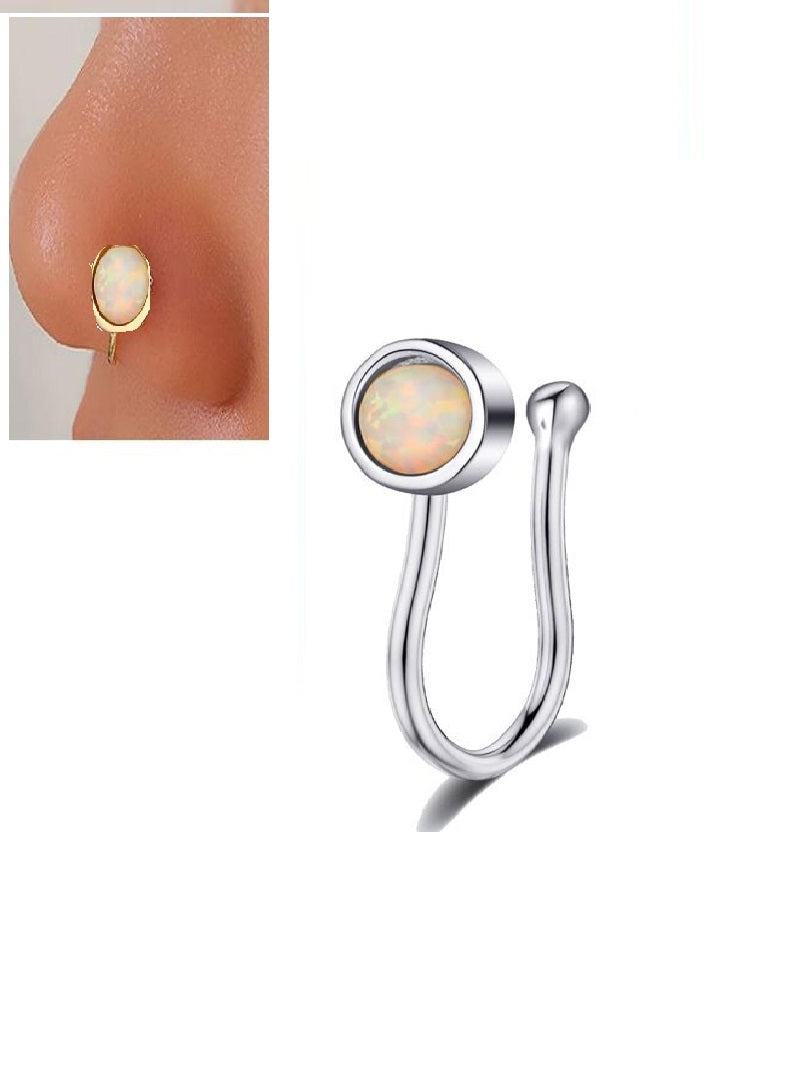 Non Piercing Elegant Adjustable Clip On Nose Pin with Cubic Zirconia Crystal – Close Up – Nose Jewelry | Hanaya Pakistan