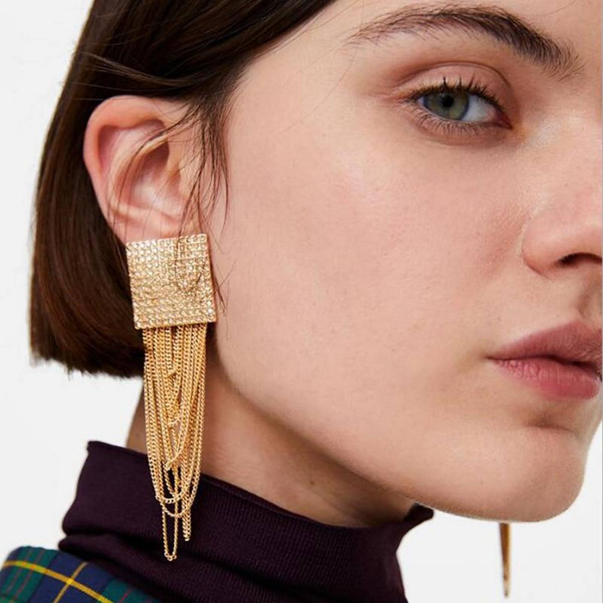 Trendy Tassel Golden Classy Vintage Elegant Earring – Accessories Online in Pakistan | Hanaya