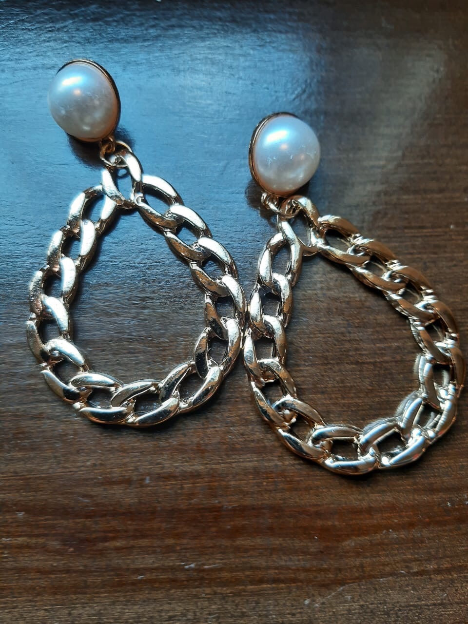 Classy Pearl & Chain Antique Elegant Stylish Earrings – Close Up – Earrings | Hanaya Pakistan