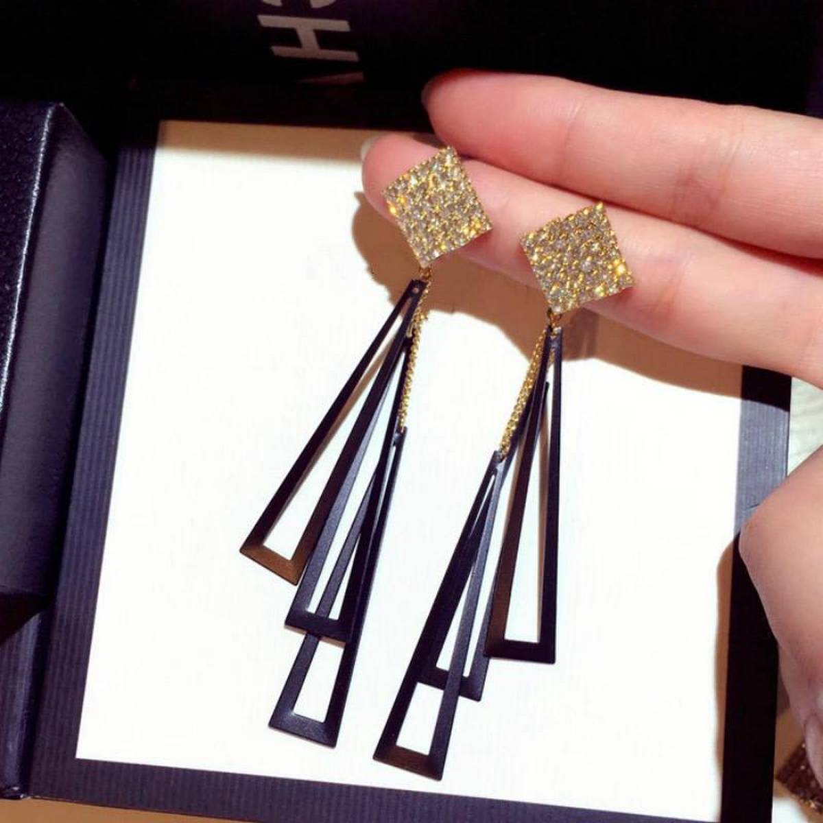 High Quality Classy Multi Layered Crystal Elegant Earring – Earrings Online in Pakistan | Hanaya