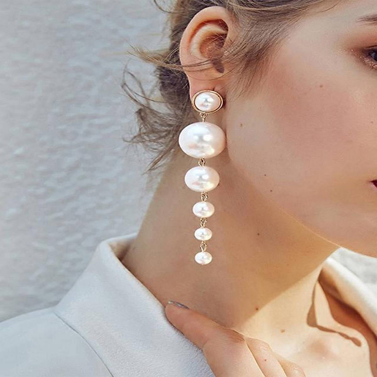 Trendy Big Pearl Long Earrings Female Korean Atmospheric Dangle Earrings – Earrings Online in Pakistan | Hanaya