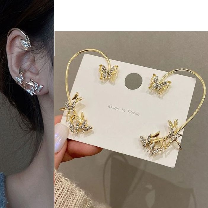 Pair of Korean Pearl Ear Clip Cuffs – Adjustable, No Piercing, Elegant High-Class Look – Earrings Online in Pakistan | Hanaya