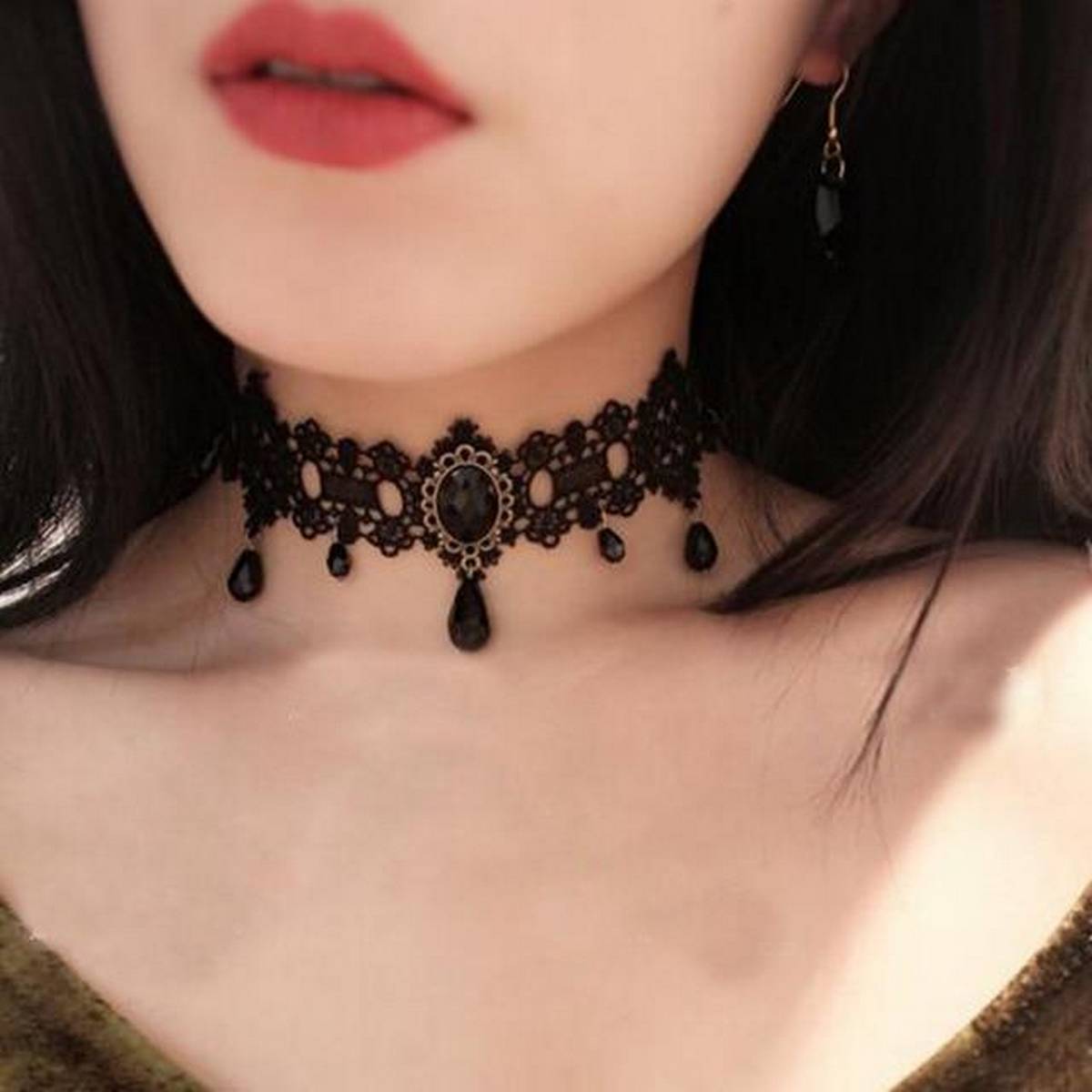 Crystal Tassel Necklace Choker Collar Vintage Black lace – Accessories Online in Pakistan | Hanaya