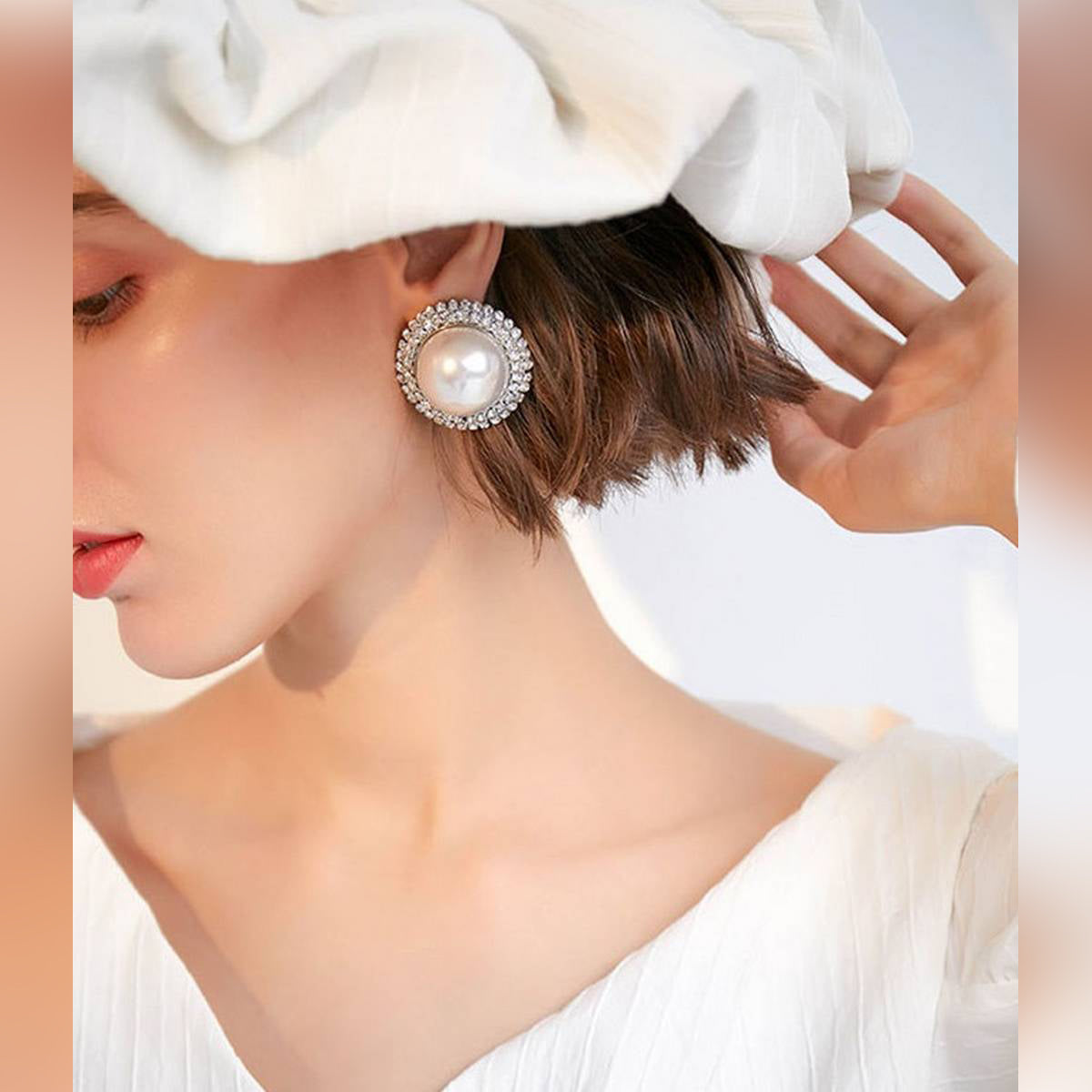 Pair Of High Quality Korean Big Pearl Tassel Elegant Stylish Earrings – Earrings Online in Pakistan | Hanaya