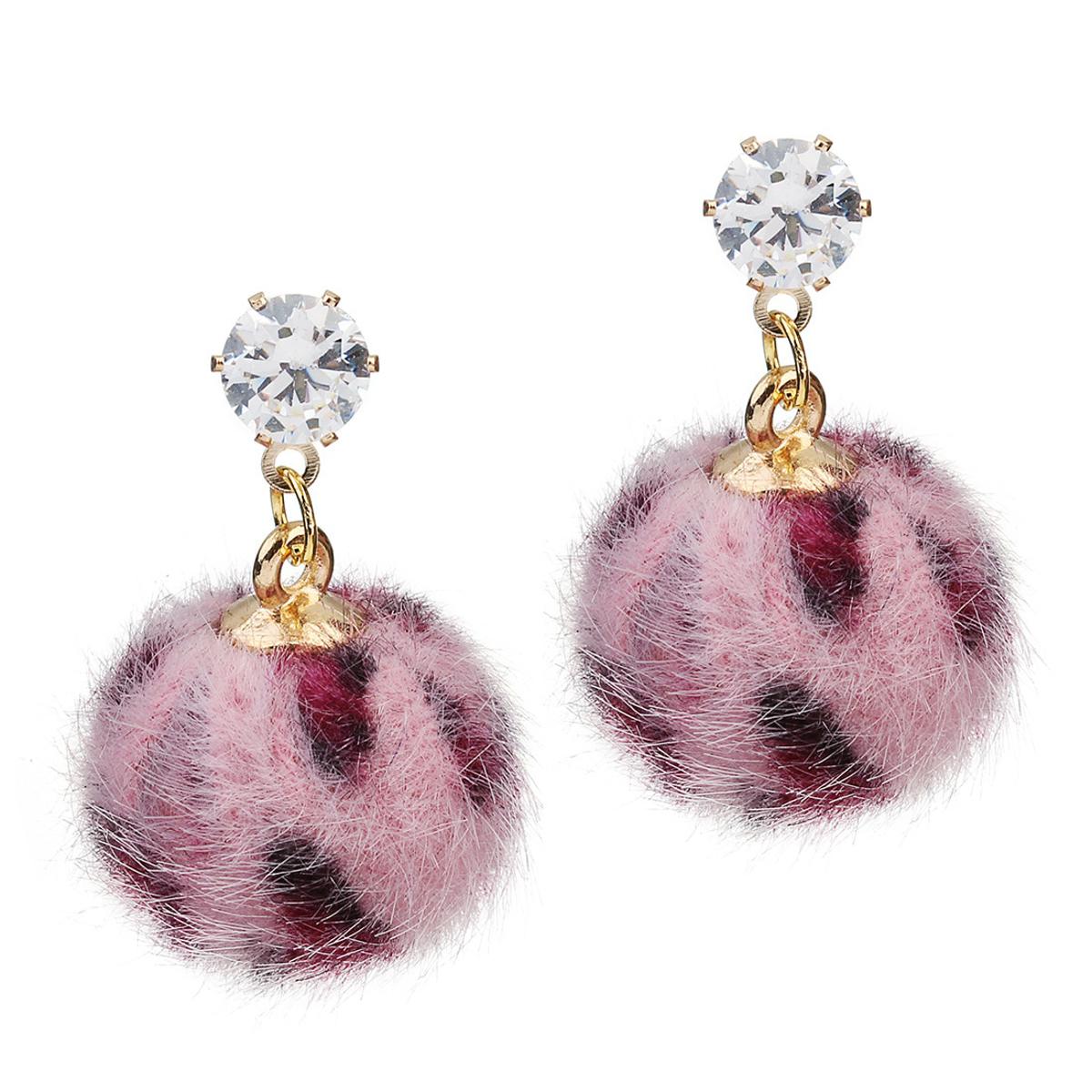 Small Ball Leopard Plush Classy Earring For Girls – Accessories Online in Pakistan | Hanaya