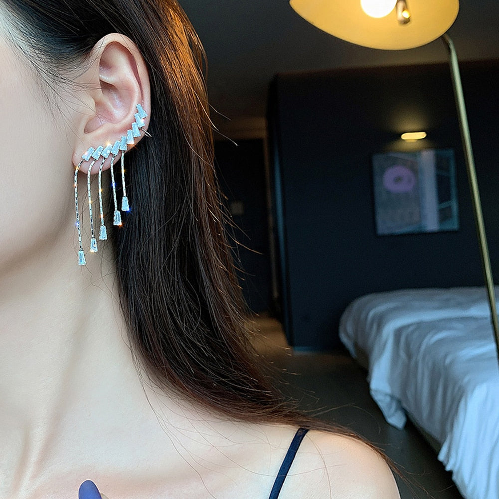 Pair Of High Quality Korean Tassel Ear Cuff Style & Elegant Stylish Earring – Image 3 of 3