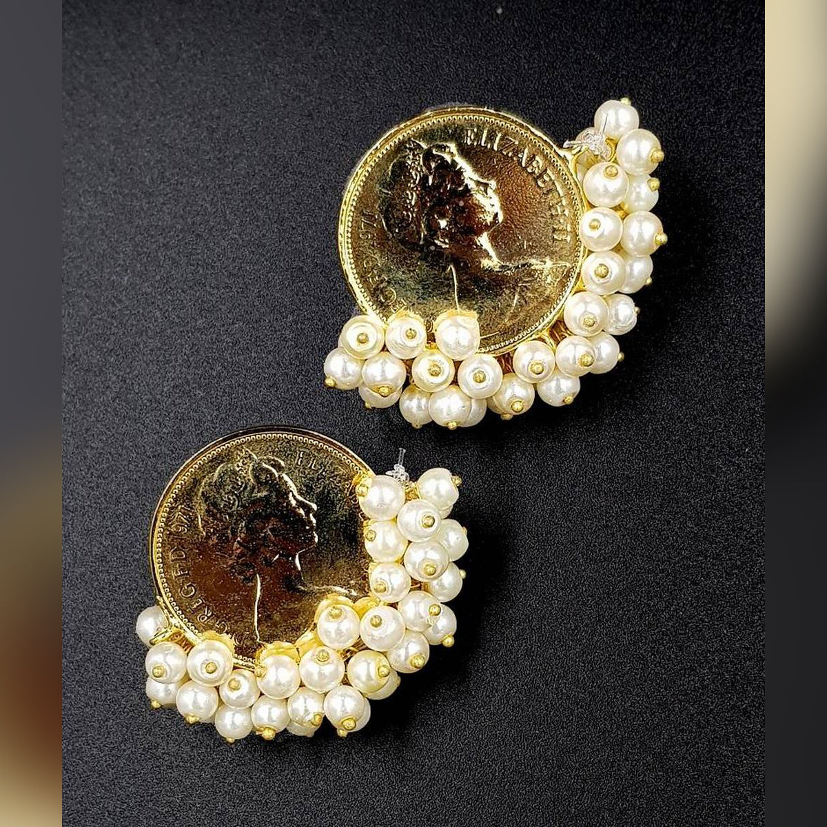 High End Royal Antique Bottom Pearl Vintage Pound Coin Style Elegant Earring – Earrings Online in Pakistan | Hanaya