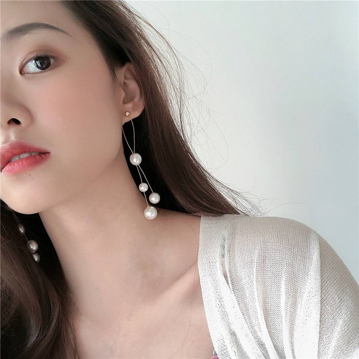 High Quality Tassel Pearl Classy Trendy Earring – Earrings Online in Pakistan | Hanaya