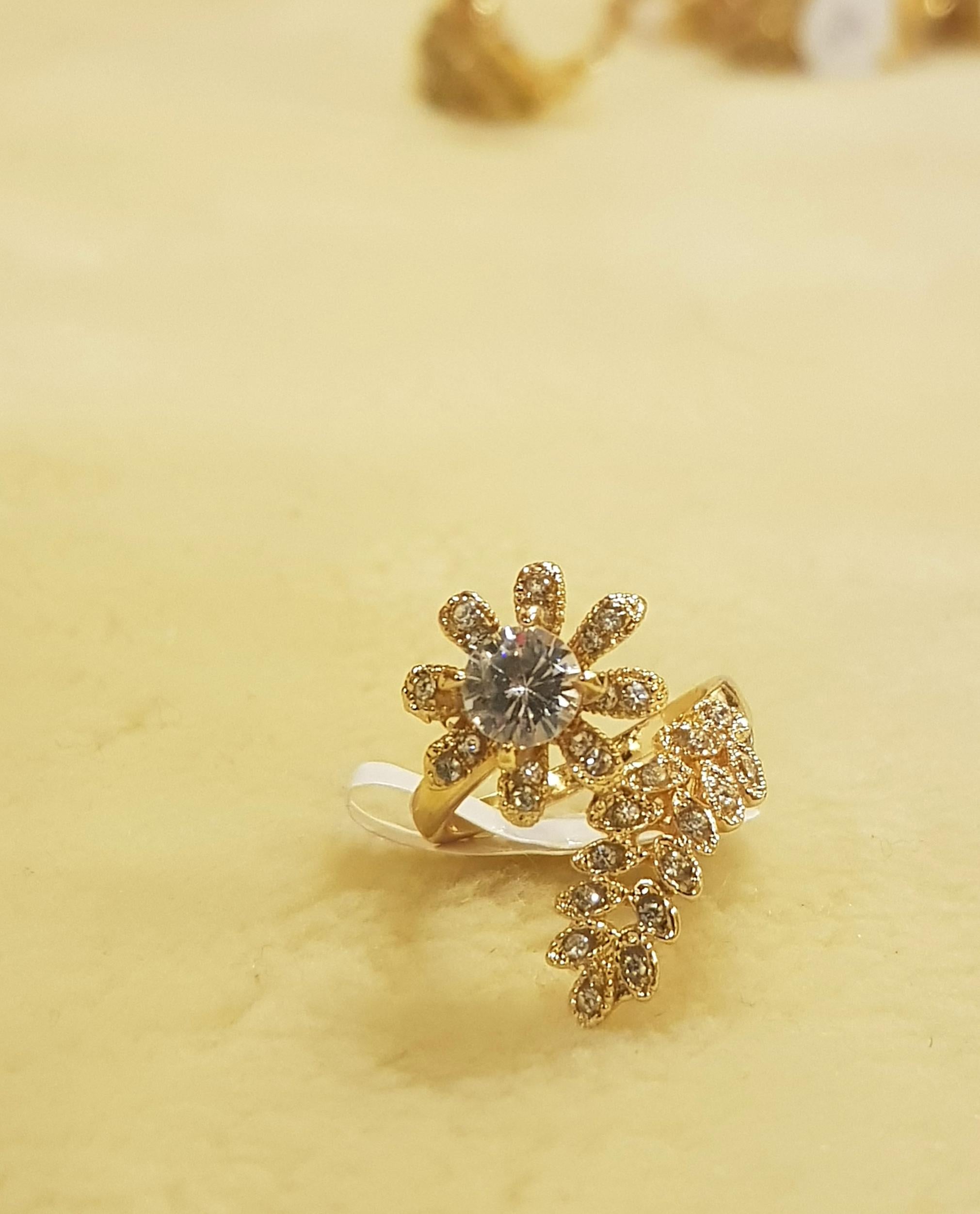 Classy Trendy Elegant Fashion Jewelry Ring For Her – Close Up – Accessories | Hanaya Pakistan