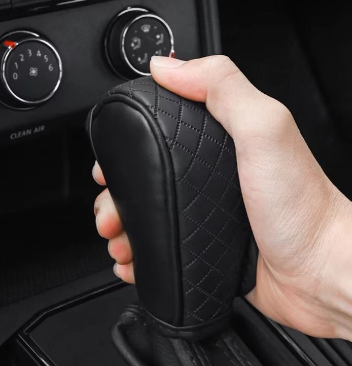 Car Gear Shift Handle Cover PU Leather Non-Slip Wear-resistant Shift Knob Decor Protective Cover Universal Car Interior Ac...