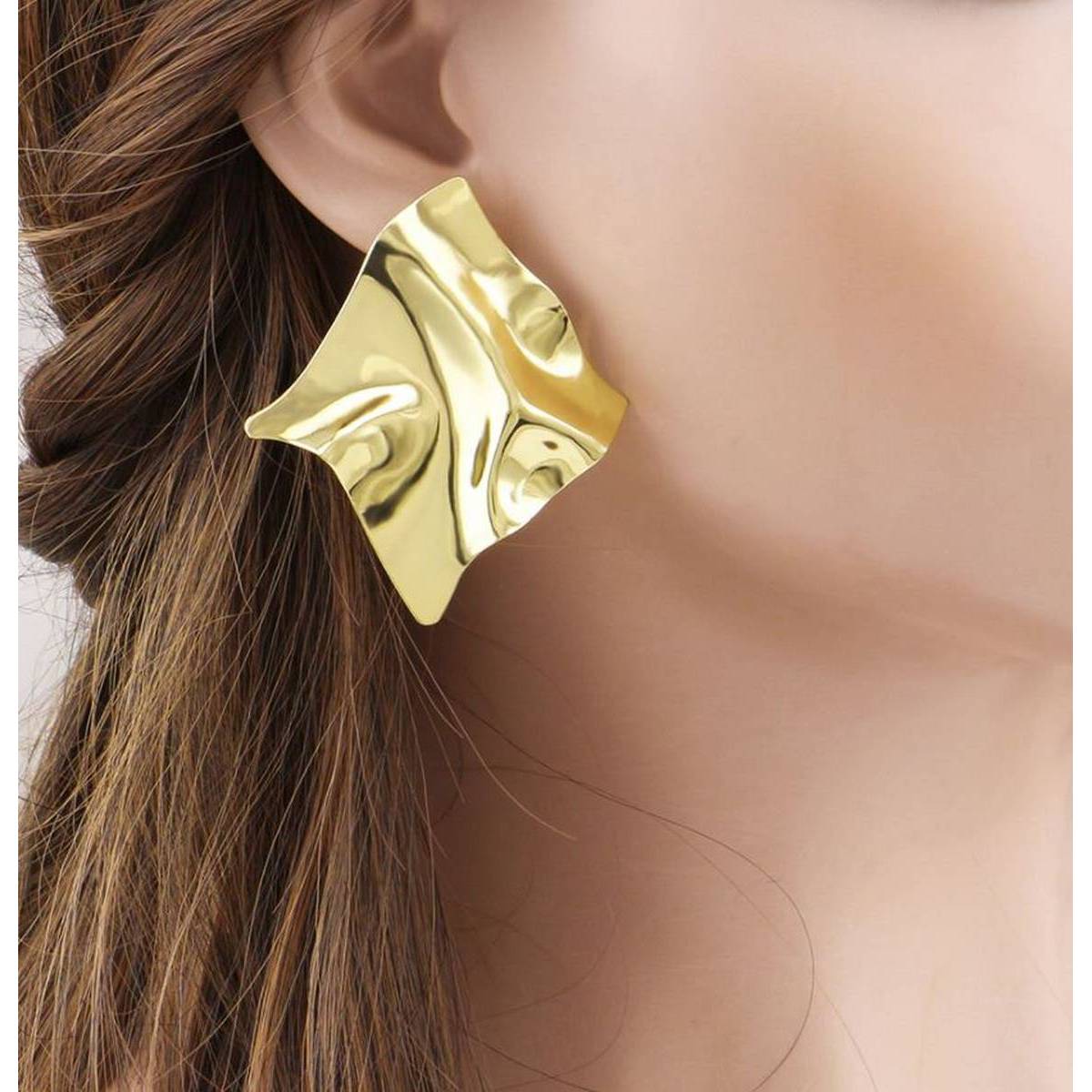 Classy Big Irregular Trendy Fashionable Earring – Close Up – Accessories | Hanaya Pakistan