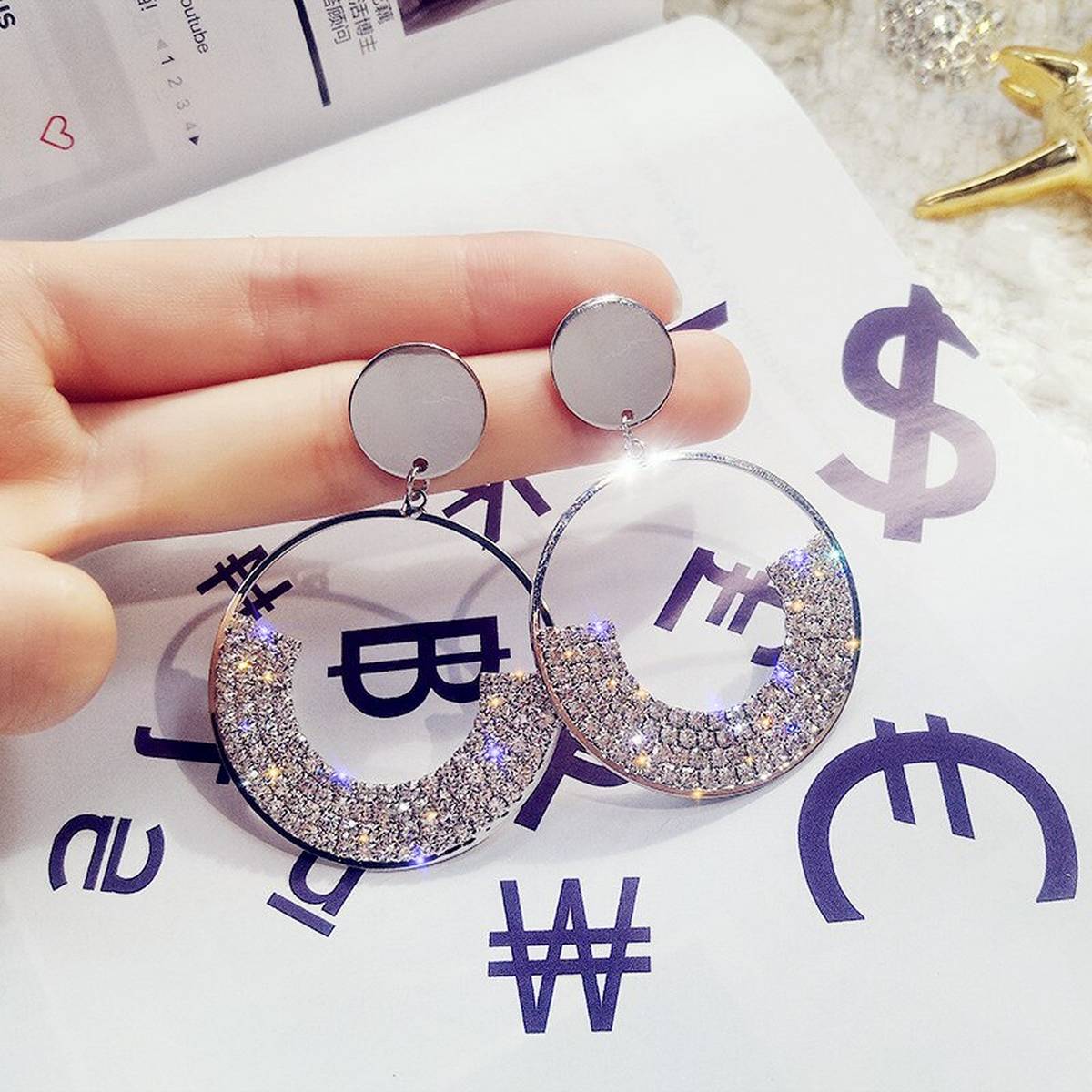 High Quality Classy Round Crystal Royal Party Wedding Trendy Earring – Earrings Online in Pakistan | Hanaya