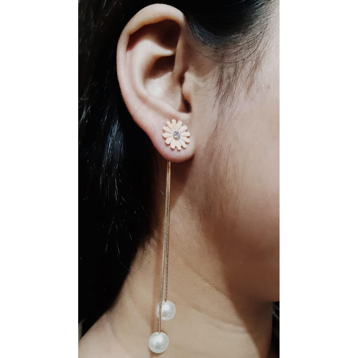 High Quality Elegant Royal Trendy Flower Hanging Pearls Drop Earrings – Earrings Online in Pakistan | Hanaya