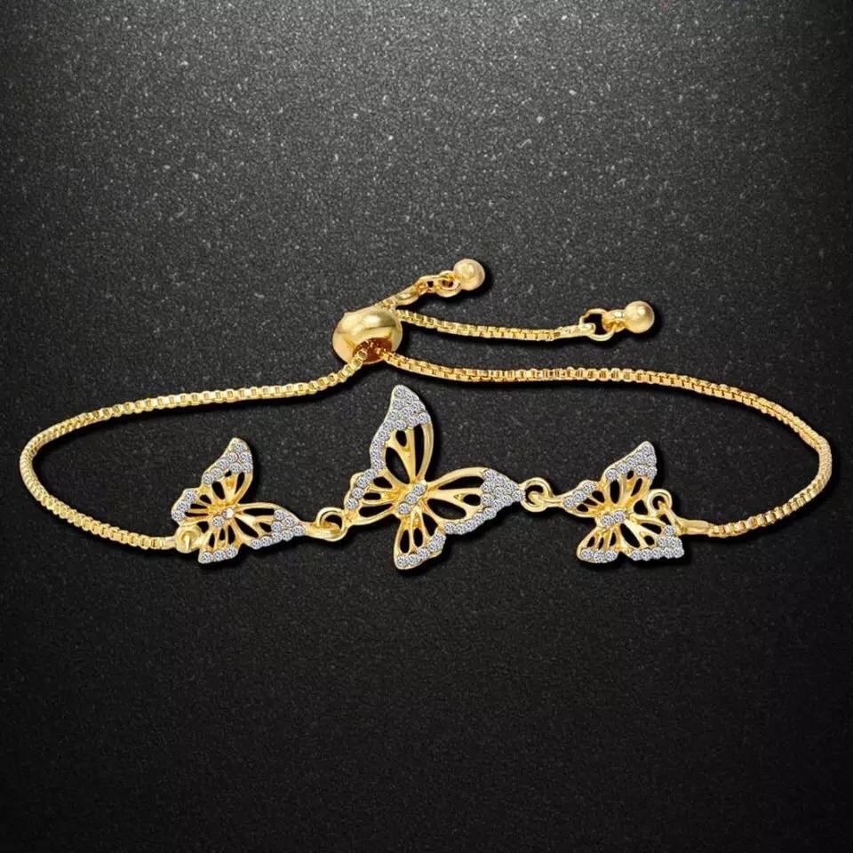 Trendy Tassel Golden Bracelet Cubic Zirconia Crystal Stylish – Close Up – Accessories | Hanaya Pakistan