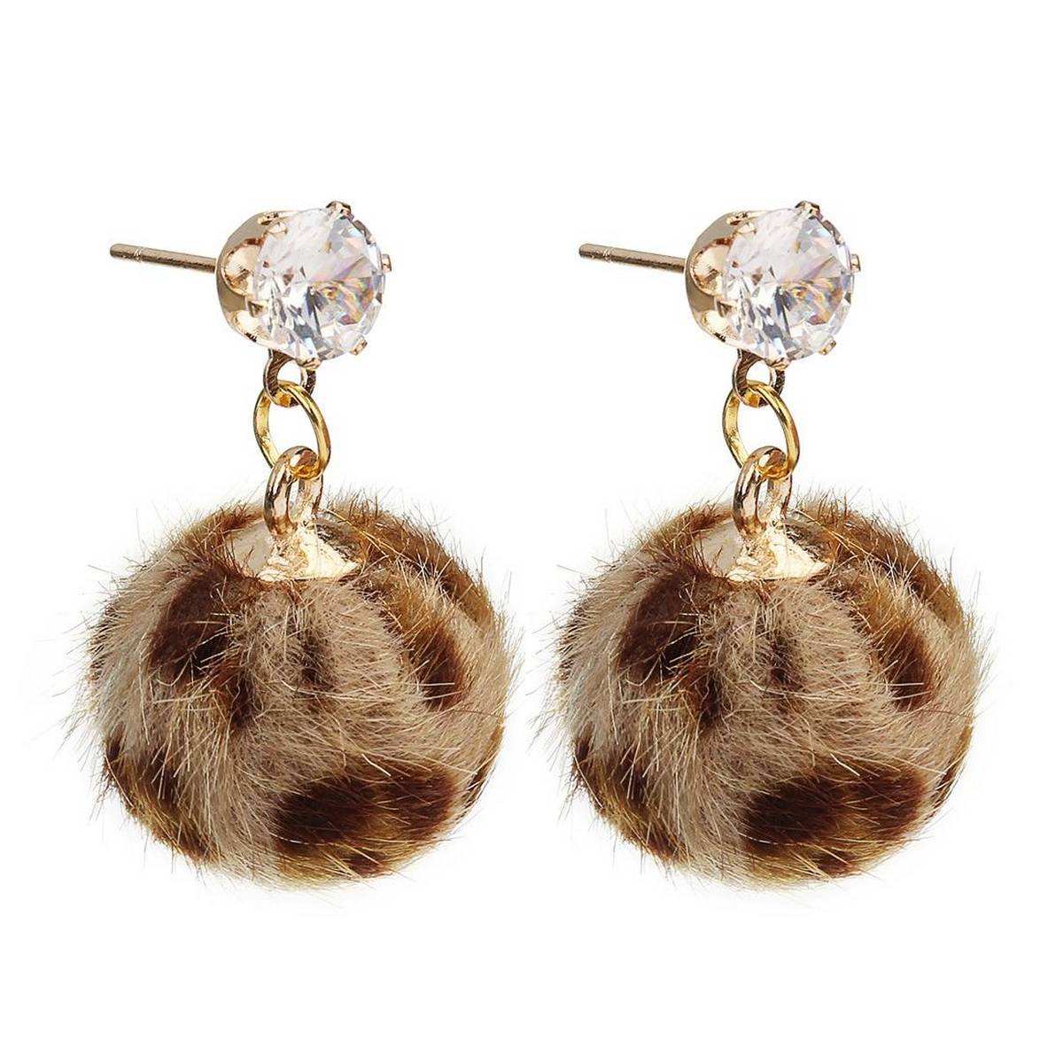 Close-up of plush pom pom earring – leopard faux fur ball Pakistan – Hanaya Store