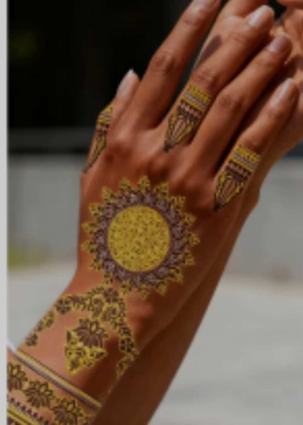 Metallic Lace Henna Mehndi Tattoo Stickers Water Transfer Printing Retro Waterproof hand tattoo leg tattoo neck tattoo wri...