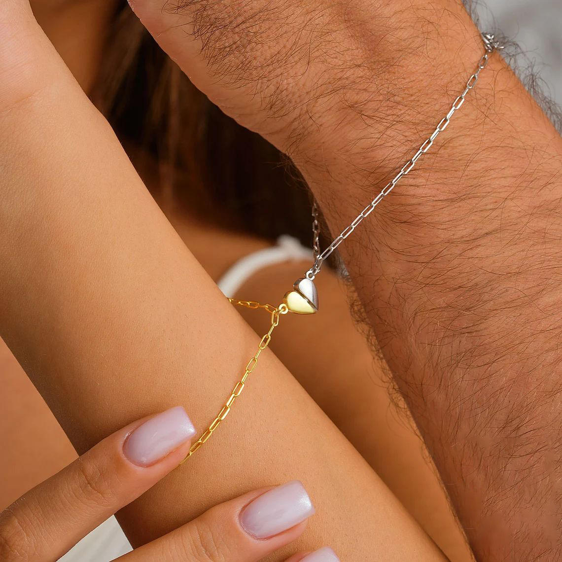 Magnet Couple Bracelets Set – Heart Attraction Bracelet, Love Charm Cuban Chain, Key & Lock Design, Matching Jewelry Gif