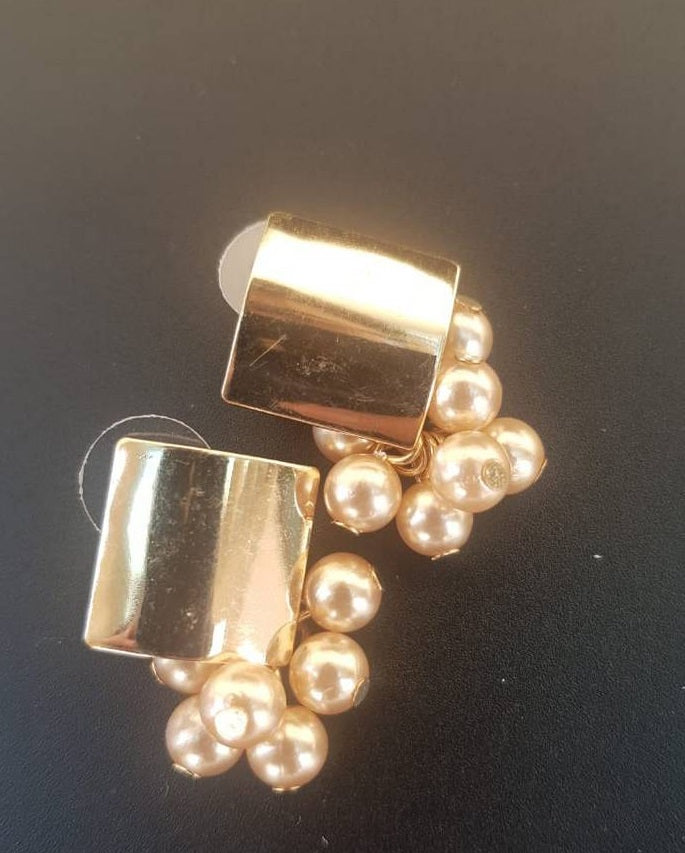 Trendy 1inch Small Classy Royal Party Wedding Trendy Earring – Earrings Online in Pakistan | Hanaya