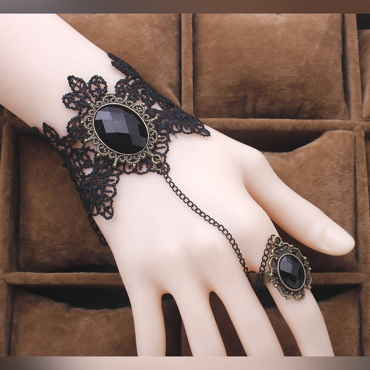 Turkish Style Choker Vintage Lace Bracelet Link – bracelet Online in Pakistan | Hanaya