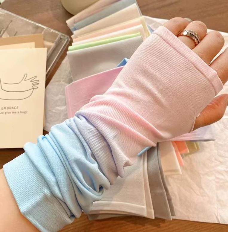 Fashionable Women Gloves Stylish Fishnet Mittens Hijab Styles Driving Wear – Buy gloves online in Pakistan
