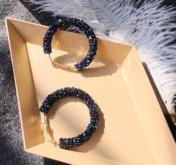 Elegant Shinny Rhinestone Trendy Earring Round Shaped For Girls – Image 4 of 5